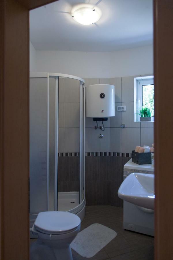 Apartment Helga Ližnjan Zewnętrze zdjęcie