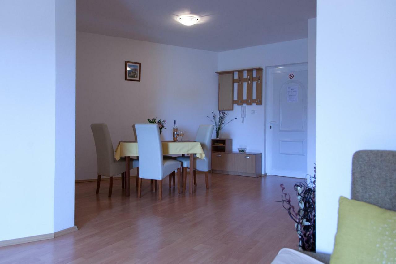 Apartment Helga Ližnjan Zewnętrze zdjęcie