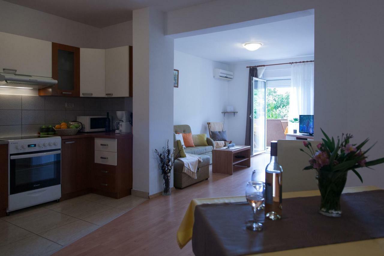 Apartment Helga Ližnjan Zewnętrze zdjęcie