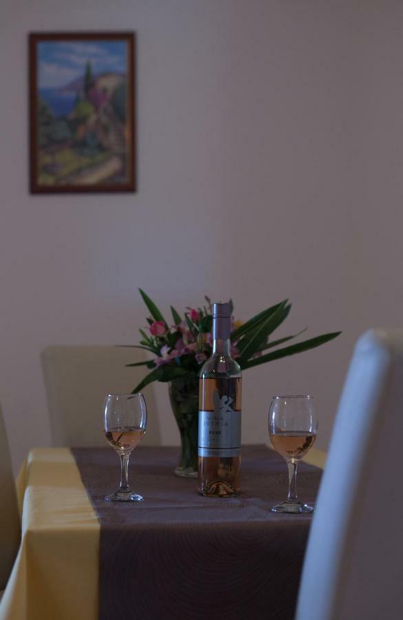 Apartment Helga Ližnjan Zewnętrze zdjęcie